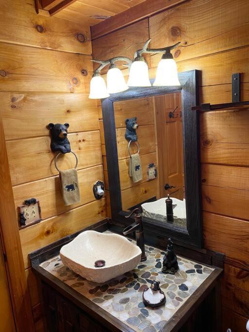 Bear Country Cabin Sevierville Eksteriør bilde