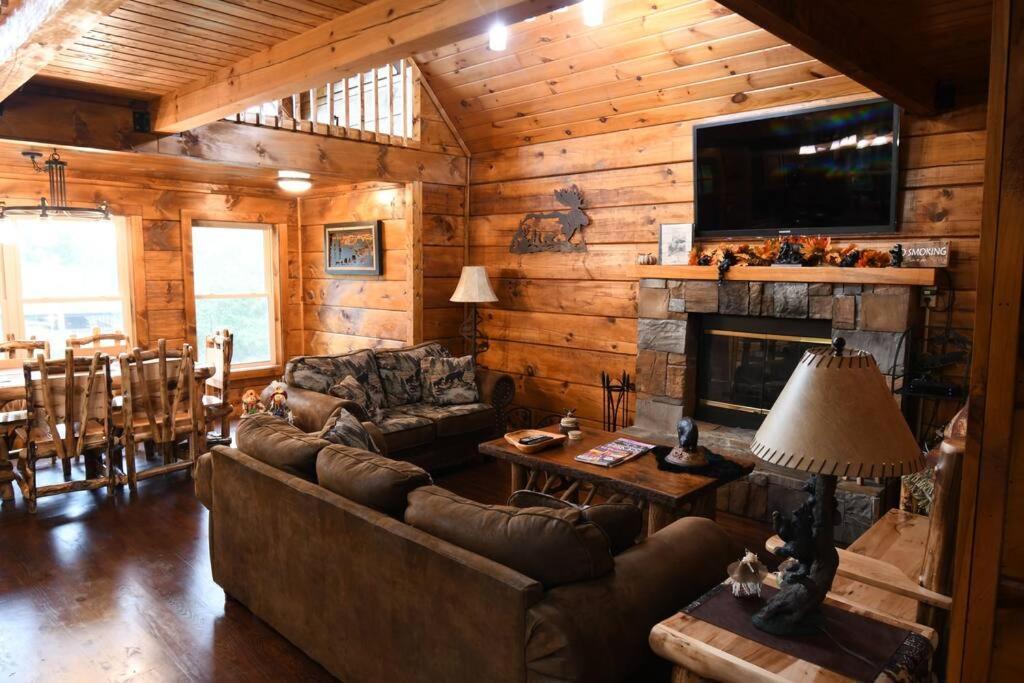 Bear Country Cabin Sevierville Eksteriør bilde