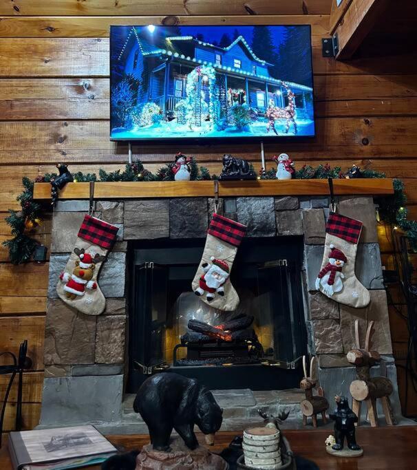 Bear Country Cabin Sevierville Eksteriør bilde