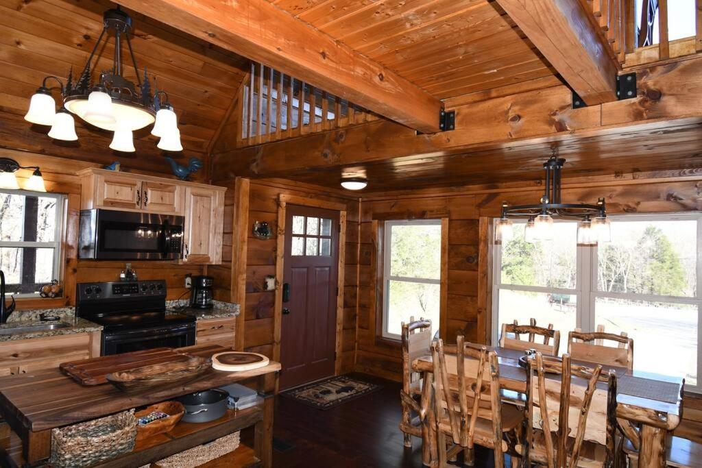 Bear Country Cabin Sevierville Eksteriør bilde